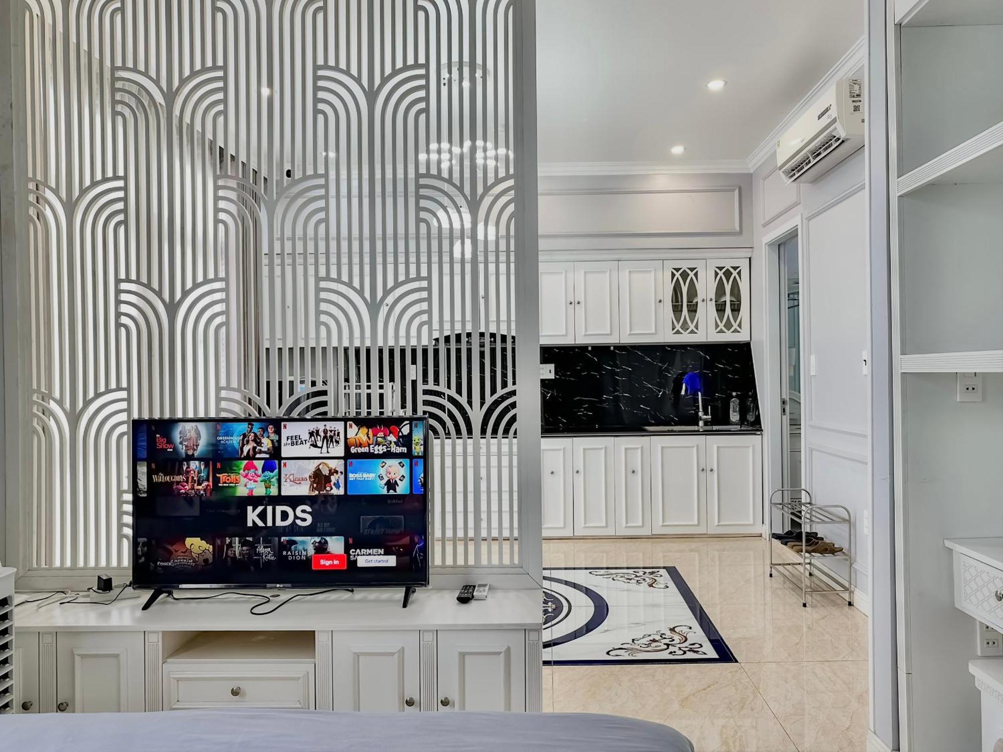 Anvi House - Vinhomes Imperia Phong Apartment